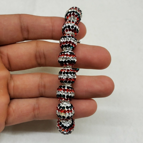 Bracelet plus earrings - Picture 2 of 3